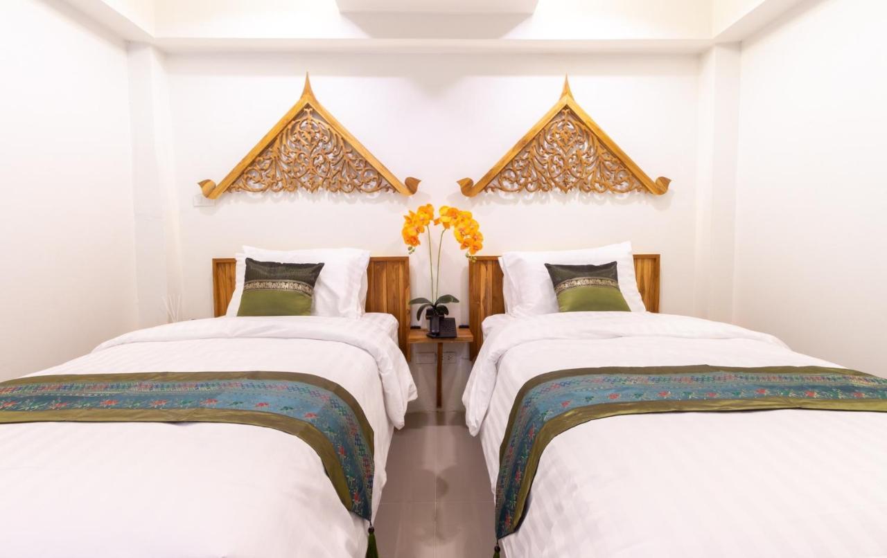 Anumat Premium Budget Hotel Chiang Mai Bagian luar foto