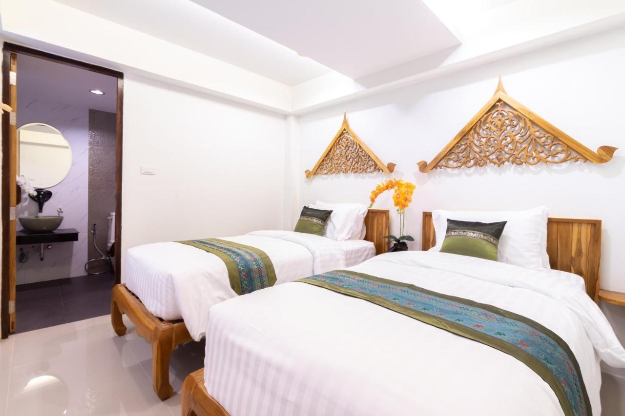 Anumat Premium Budget Hotel Chiang Mai Bagian luar foto